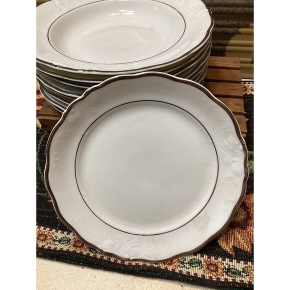 Walbrzych China Made In Poland Large Rimmed Bowl Set of 8 Plus1 Dinner Plate - Picture 2 of 14